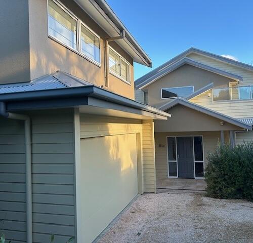 Exterior house repaint to match existing colours in Point Lonsdale