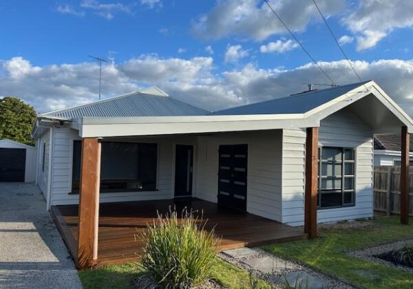 Exterior home repaint in Geelong by Seaview Painting Services